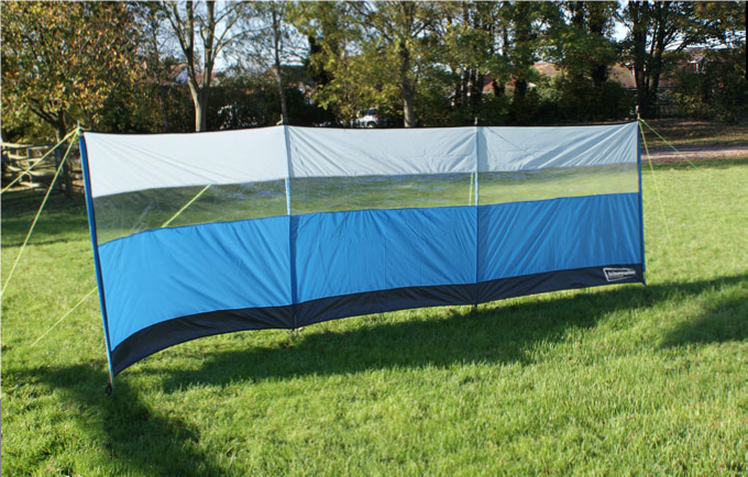 Streetwize, 500cm x 140cm Polyester Wind Break Blue